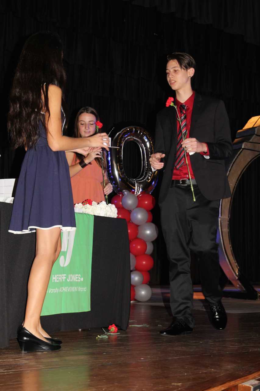 Ring Ceremony Honors Rising Seniors