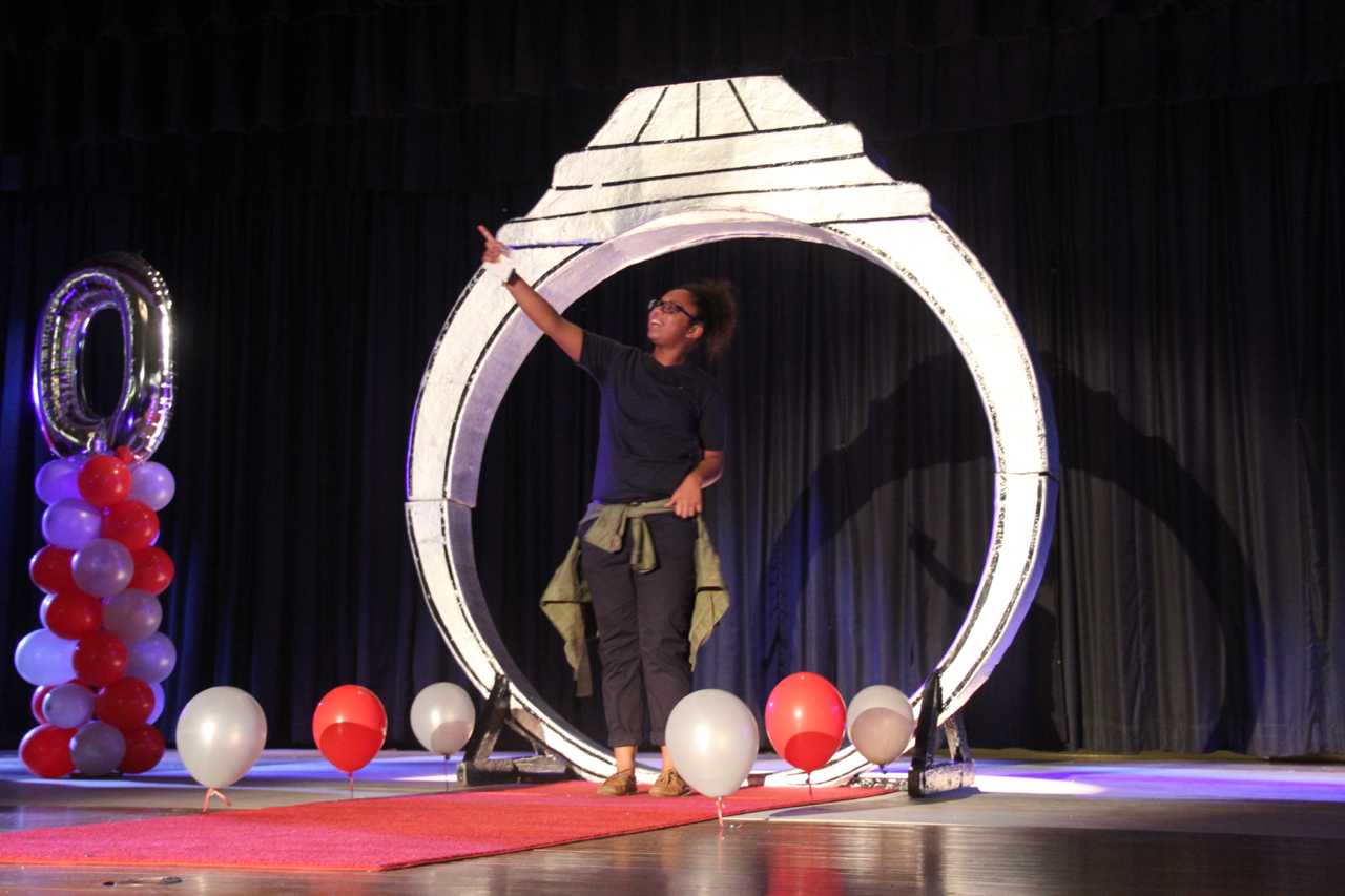 Ring Ceremony Honors Rising Seniors