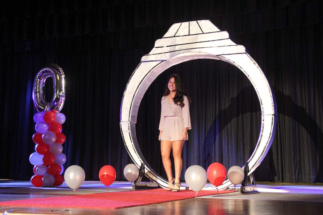 Ring Ceremony Honors Rising Seniors