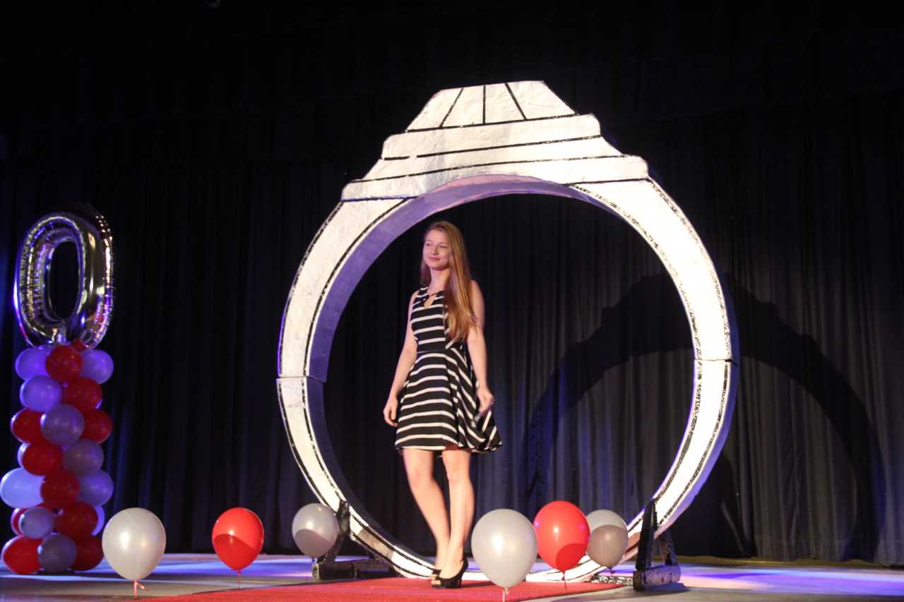 Ring Ceremony Honors Rising Seniors