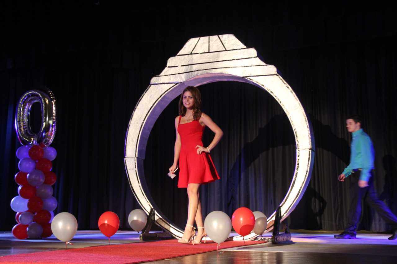 Ring Ceremony Honors Rising Seniors