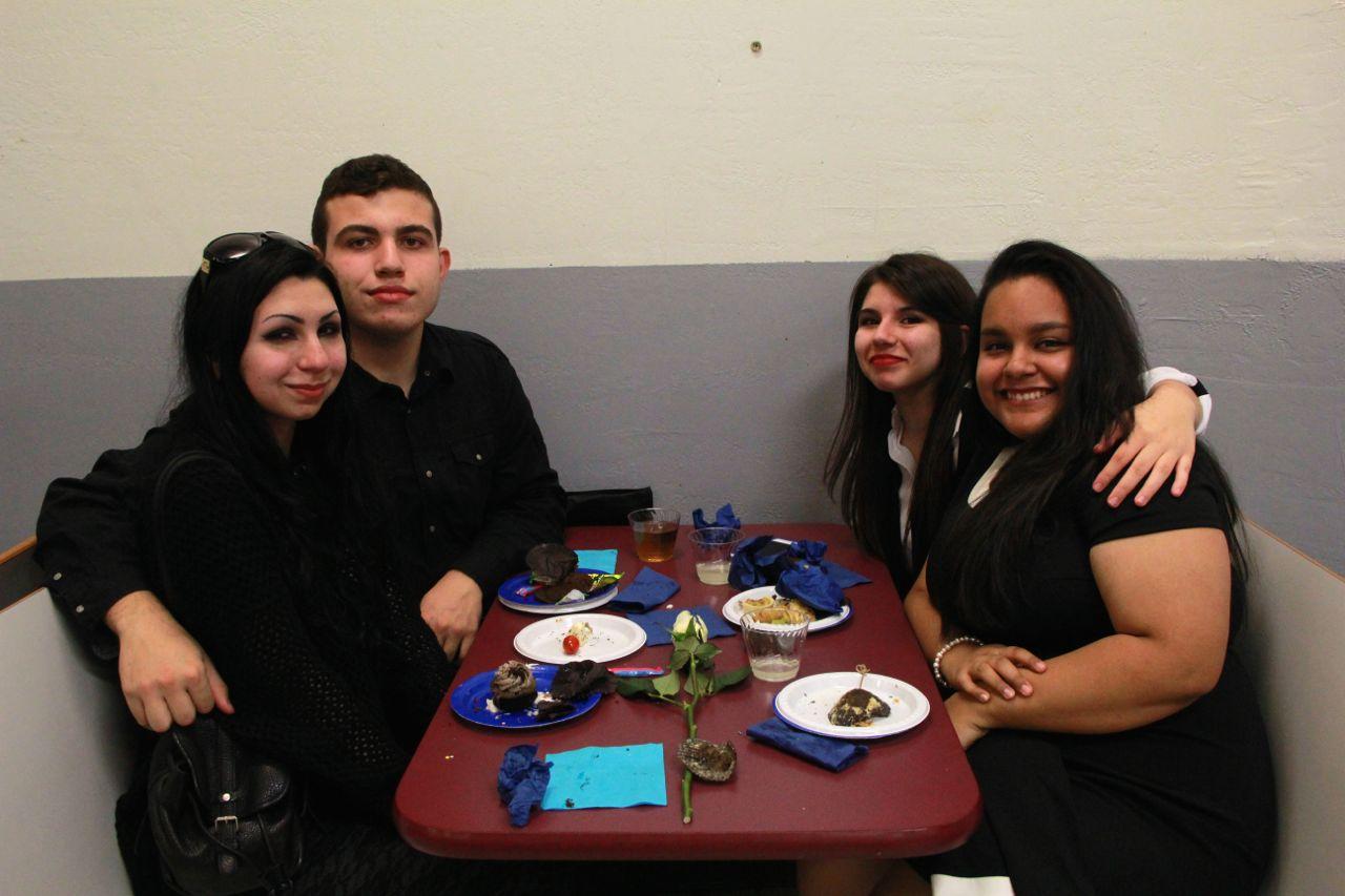 IB Class of 2017 Attend Annual Pinning