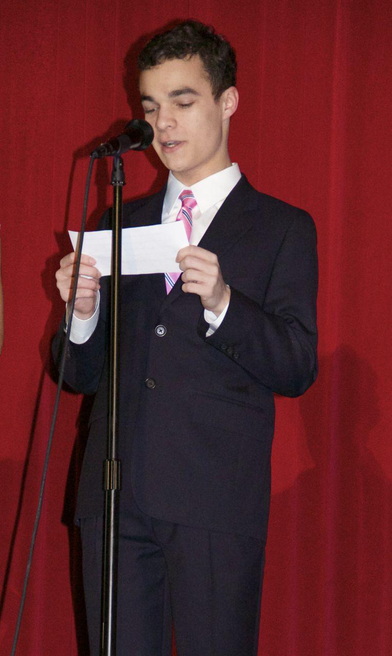 IB Class of 2017 Attend Annual Pinning