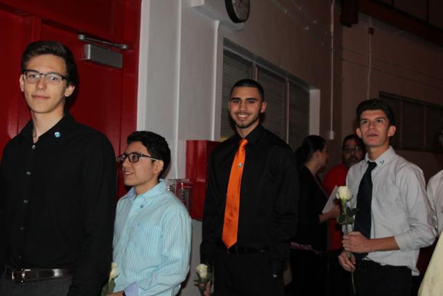 IB Class of 2017 Attend Annual Pinning