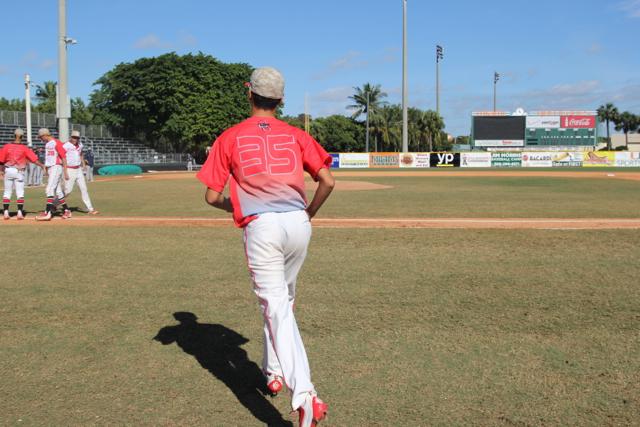 Cavaliers Score 10-0 Against Bulldogs