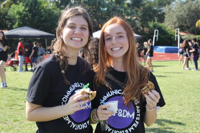 CAF&DM Students Bond at Field Day