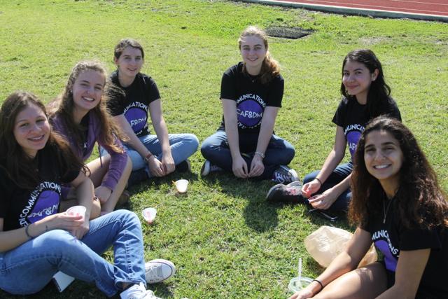 CAF&DM Students Bond at Field Day