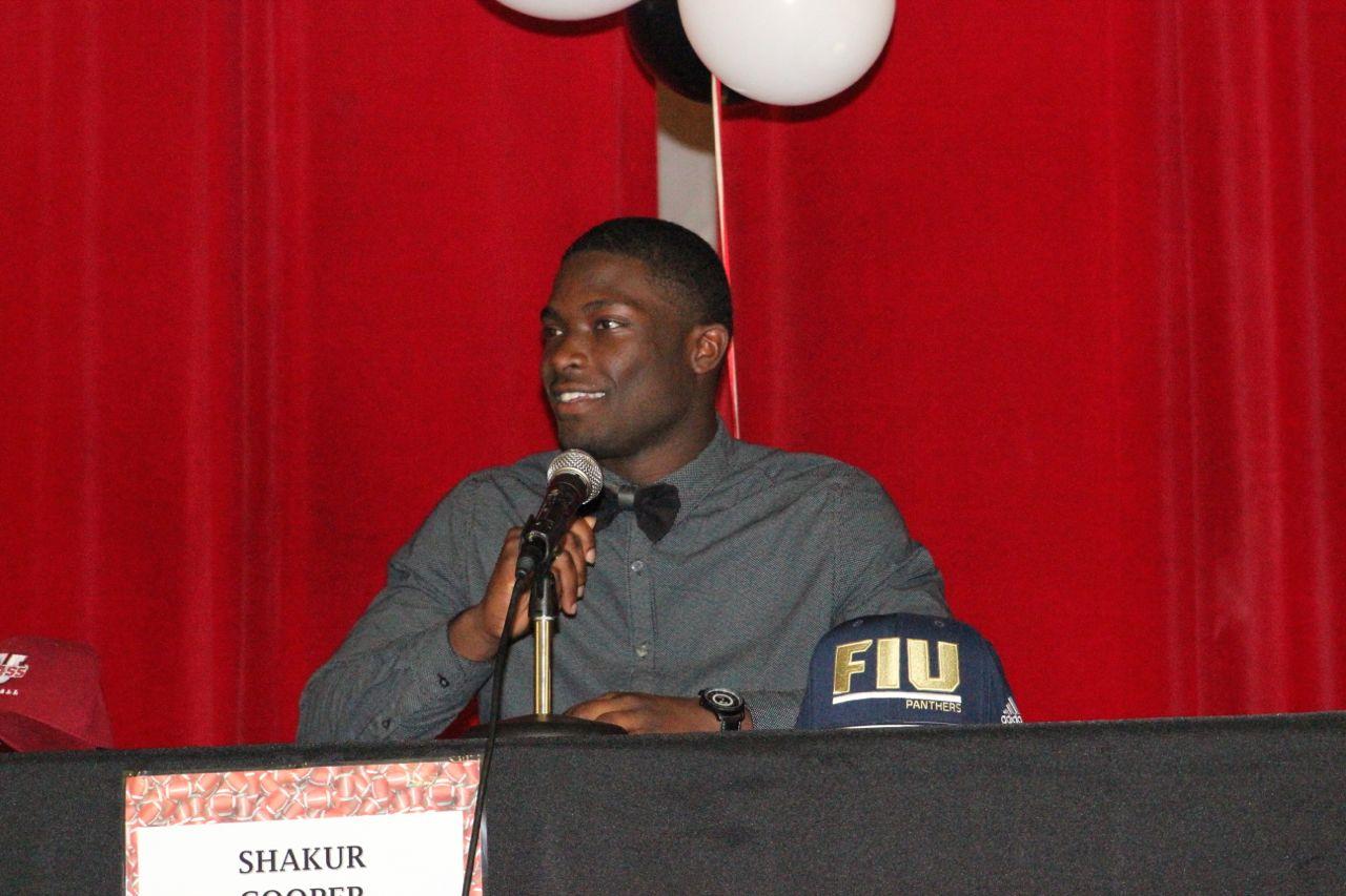 Cavalier Football Seniors Sign to Respective Colleges