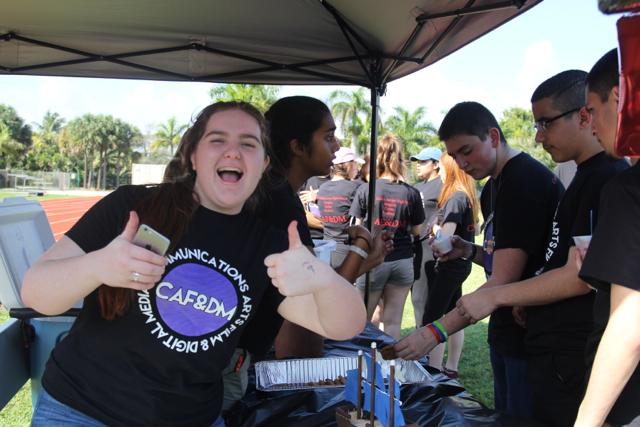 CAF&DM Students Bond at Field Day