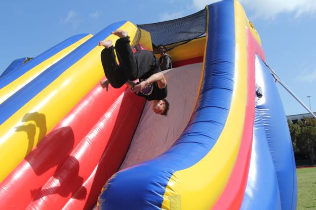 CAF&DM Students Bond at Field Day