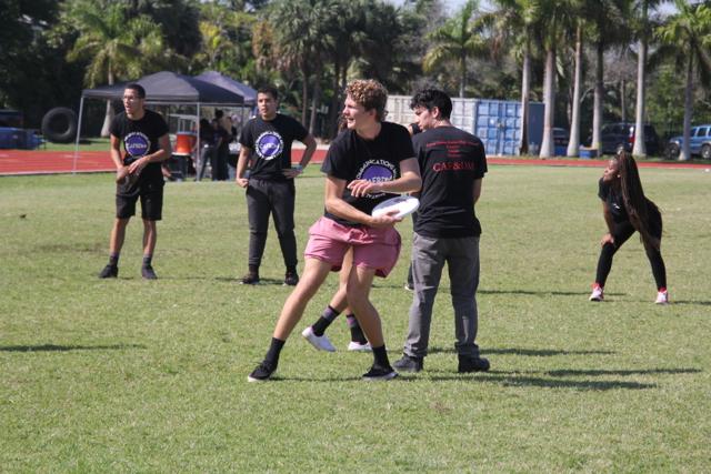 CAF&DM Students Bond at Field Day