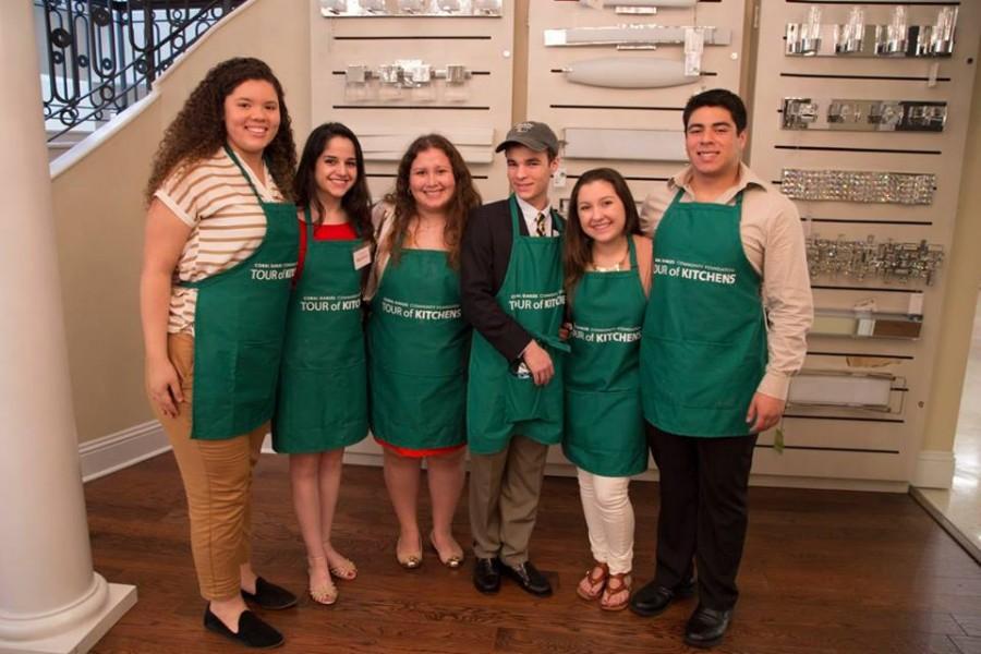 Gables volunteers (left to right) sophomore Alyssa Lamadriz and seniors Gisselle Gonzalez, Maria Estrada, Howard Senior, Sabrina Ochoa, and Joshua Zambrano at the event's closing.