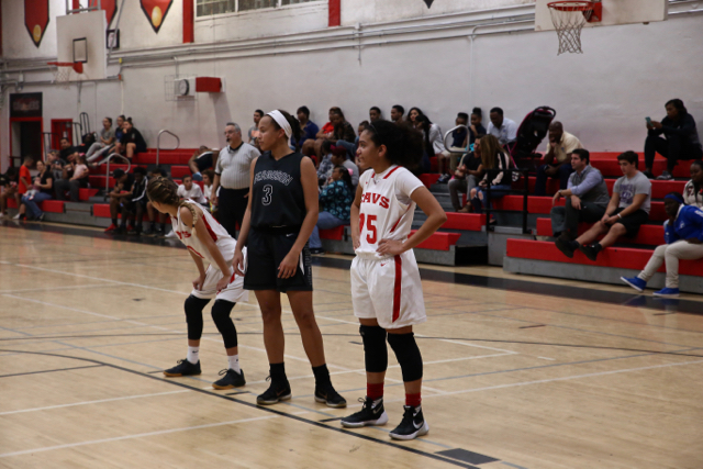 Girls+Basketball+takes+on+Ferguson+at+home%21