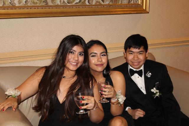 Gables Celebrate Prom Havana Style