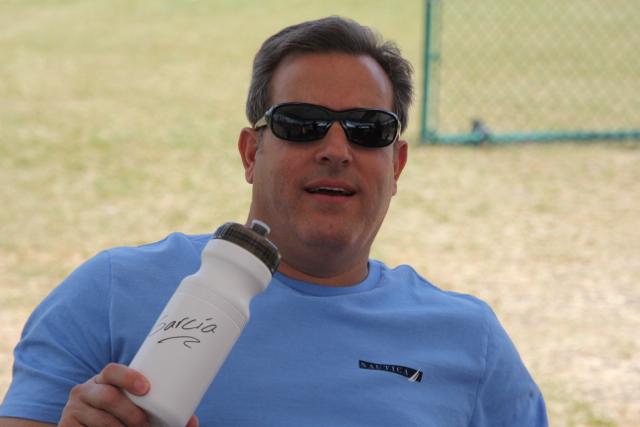 Seniors Bond at Annual Picnic