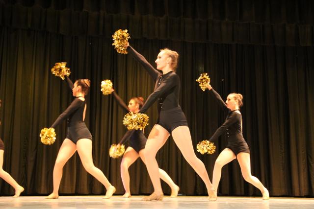 Gablettes Celebrate 40 Years at Revue