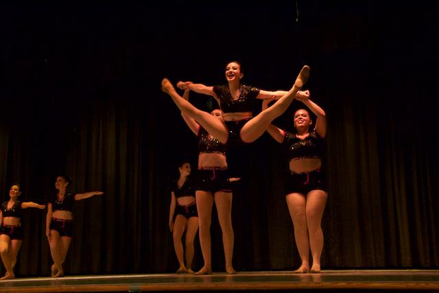 Gablettes Celebrate 40 Years at Revue