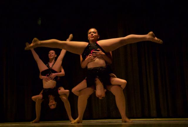 Gablettes Celebrate 40 Years at Revue