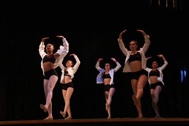 Gablettes Celebrate 40 Years at Revue