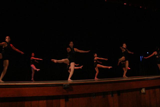 Gablettes Celebrate 40 Years at Revue