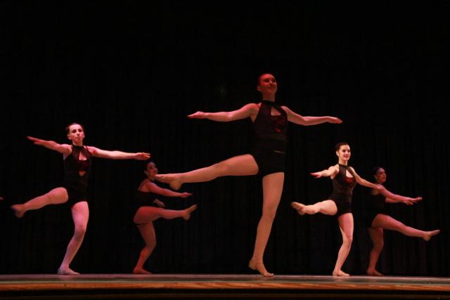 Gablettes Celebrate 40 Years at Revue