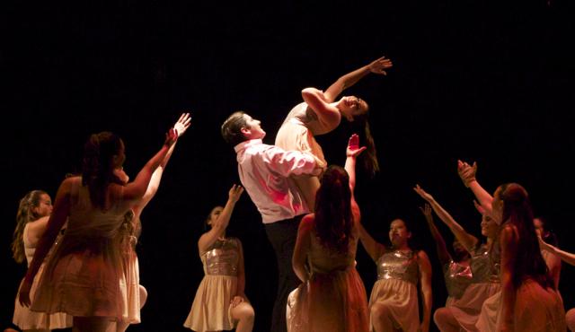 Gablettes Celebrate 40 Years at Revue