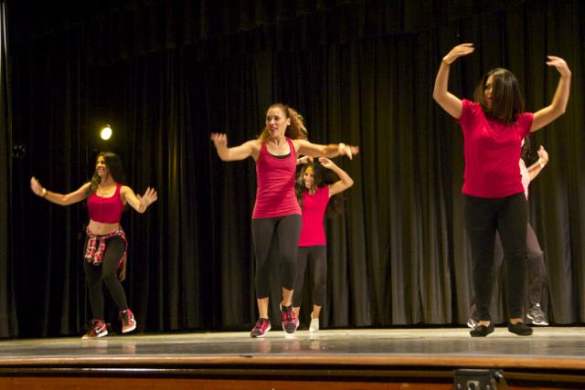 Gablettes Celebrate 40 Years at Revue