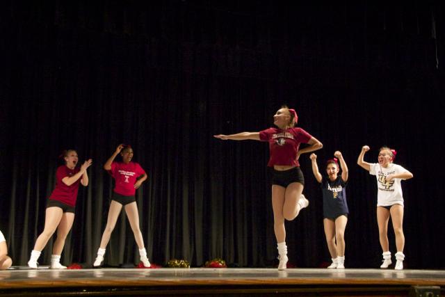 Gablettes Celebrate 40 Years at Revue