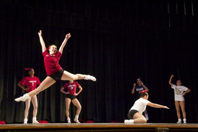 Gablettes Celebrate 40 Years at Revue