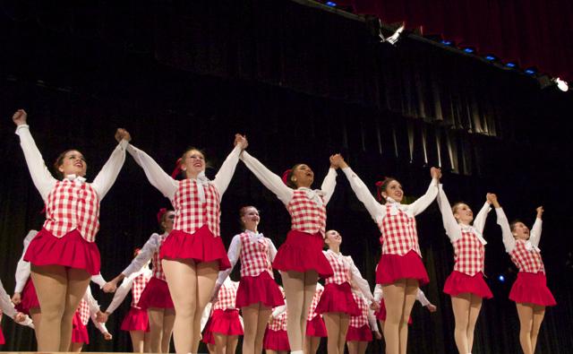 Gablettes Celebrate 40 Years at Revue