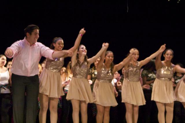 Gablettes Celebrate 40 Years at Revue