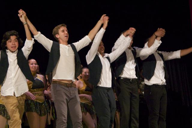 Gablettes Celebrate 40 Years at Revue