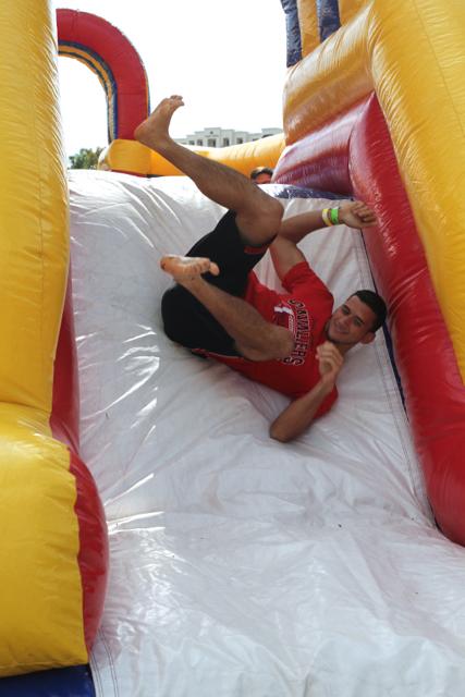 Seniors Bond at Annual Picnic
