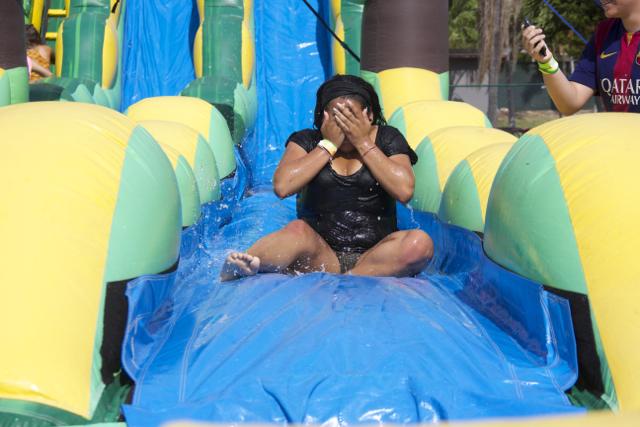 Seniors Bond at Annual Picnic