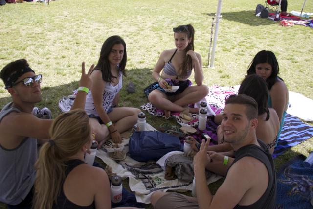 Seniors Bond at Annual Picnic