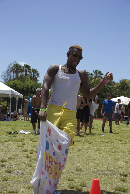 Seniors Bond at Annual Picnic