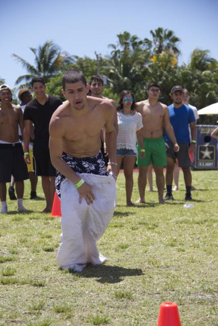 Seniors Bond at Annual Picnic