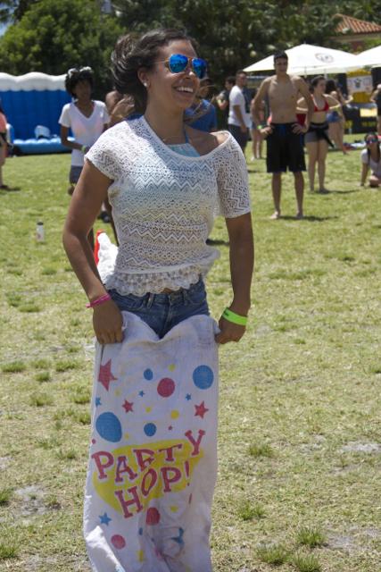 Seniors Bond at Annual Picnic