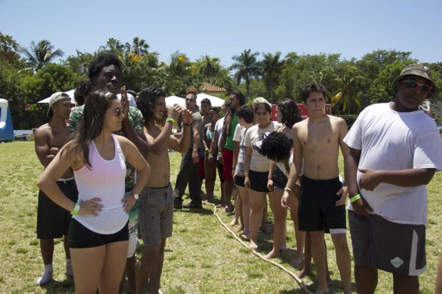 Seniors Bond at Annual Picnic