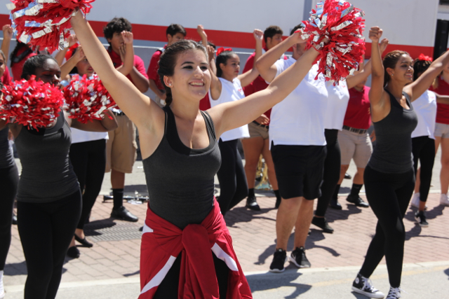 Spirit Pep Rally Takes Over Lunch!