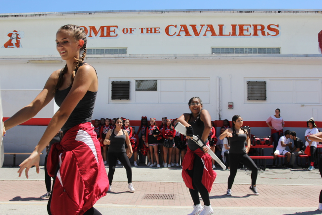 Spirit Pep Rally Takes Over Lunch!