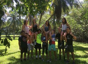 Gablettes and their Sweethearts having fun at the annual Sweetheart Picnic.
