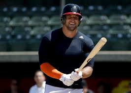 Famous football player Tim Tebow has joined an international baseball team after a five year hiatus.