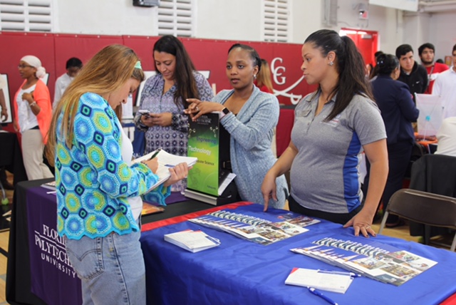 College+Fair+Comes+to+Gables