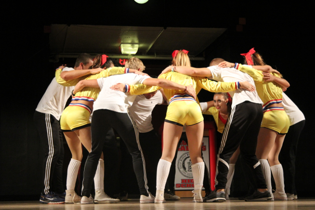 Seniors Honor Their Pep Rally Dressed In White