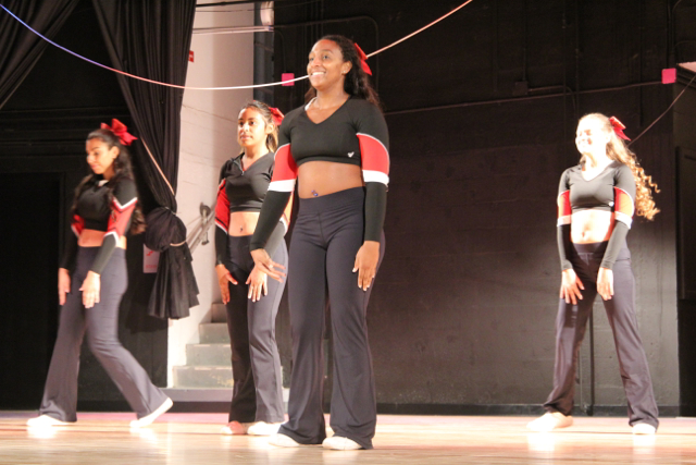 Seniors Honor Their Pep Rally Dressed In White