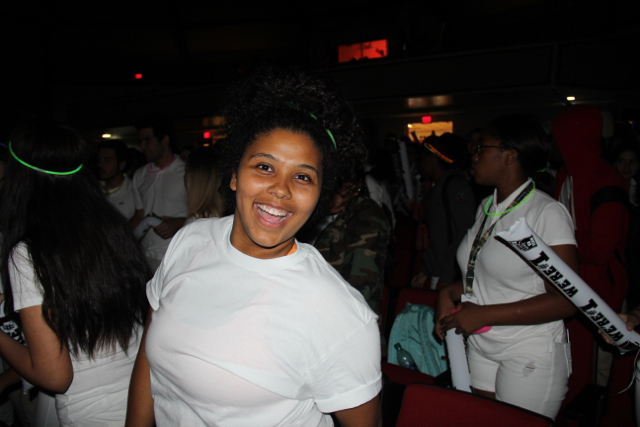 Seniors Honor Their Pep Rally Dressed In White