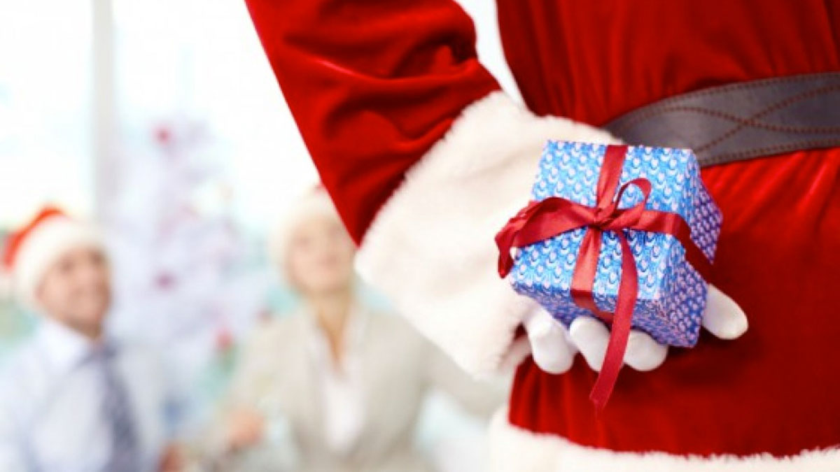 CavsConnect How To Be a Super Secret Santa
