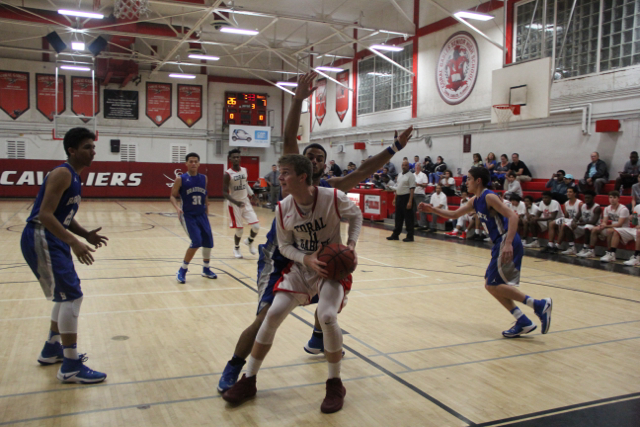 Cavaliers defeat Braddock 63-43