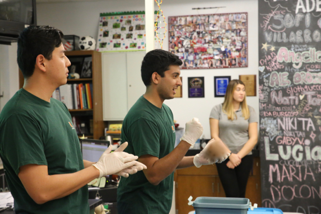 Cavaliers Interact With UM Medical Students
